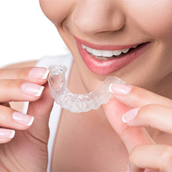 using whitening tray